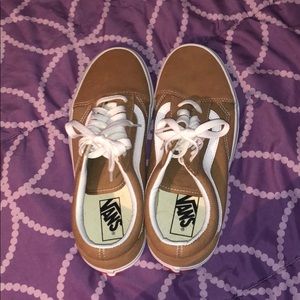 Tan Vans (New)
